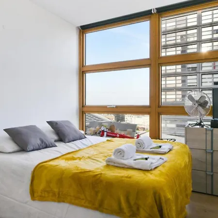 Bright 1br In Euralille District, Close To Stations And Old - Welkeys *